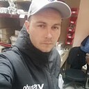 Руслан, 33 года