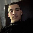 Олег, 23 года