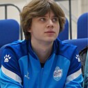 Максим, 18 лет