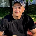 Максим, 23 года