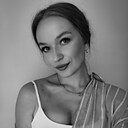 Карина, 24 года