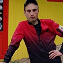 Макс, 33 года