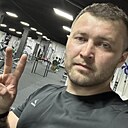 Илья, 33 года