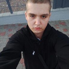 Фотография мужчины Арсений, 20 лет из г. Гомель