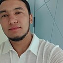 Макс, 32 года