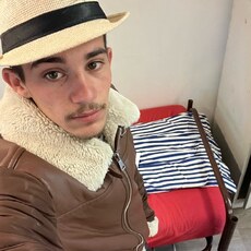 Фотография мужчины Gabi, 19 лет из г. Brașov