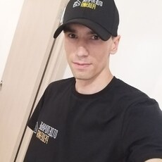 Фотография мужчины Олег, 26 лет из г. Екатеринбург