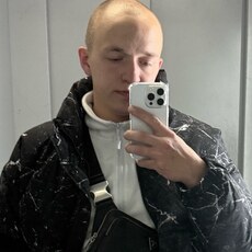 Фотография мужчины Коля, 21 год из г. Москва