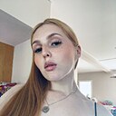 Настя, 24 года