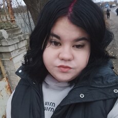 Фотография девушки Катя, 18 лет из г. Андреевка (Харьковская Обл)