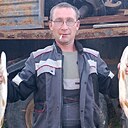 Макс, 44 года