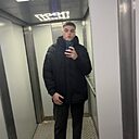 Максим, 22 года