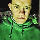 Денис, 22 года