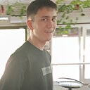 Костя, 24 года