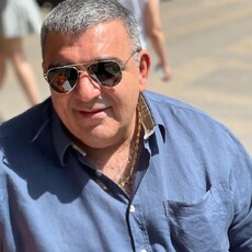 Фотография мужчины Артем, 49 лет из г. Москва