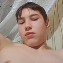 Арсений, 18 лет