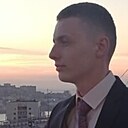 Максим, 23 года