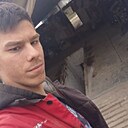 Максим, 22 года