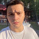 Роман, 24 года