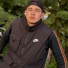 Фотография мужчины Влад, 18 лет из г. Красноярск