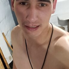 Фотография мужчины Руслан, 27 лет из г. Снежное