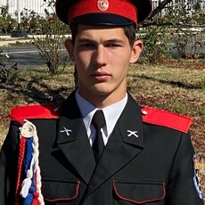 Фотография мужчины Илья, 19 лет из г. Новоалександровск