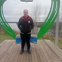 Роман, 33 года