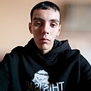 Денис Фидлер, 24 года