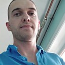 Роман, 32 года