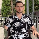 Осман, 24 года