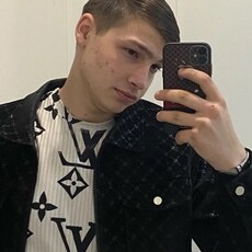 Фотография мужчины Олежа, 18 лет из г. Ноябрьск