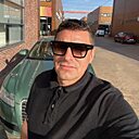 Саша, 43 года