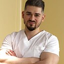 Адам, 33 года