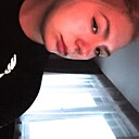 Карина, 18 лет