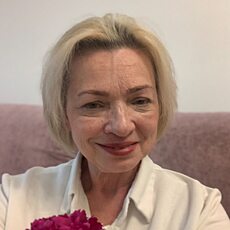 Фотография девушки Лариса, 60 лет из г. Санкт-Петербург