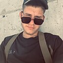 Valerka, 24 года