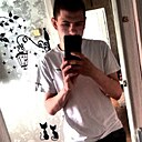 Анатолий, 23 года