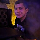 Максим, 22 года