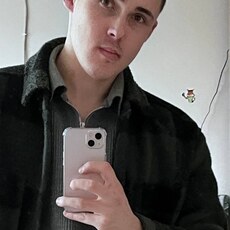 Фотография мужчины Антон, 21 год из г. Переславль-Залесский