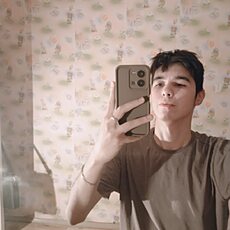 Фотография мужчины Кирилл, 18 лет из г. Волгоград