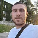 Manu, 33 года