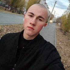 Фотография мужчины Максим, 18 лет из г. Орск