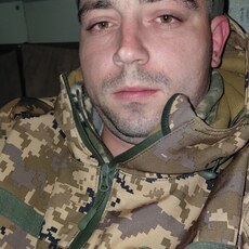 Фотография мужчины Василь, 28 лет из г. Изюм