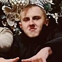 Саша, 22 года