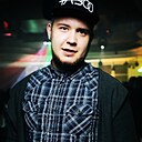 Михаил, 32 года