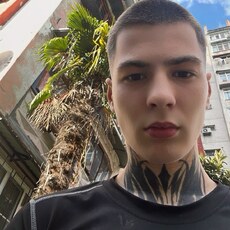 Фотография мужчины Андрей, 25 лет из г. Сургут