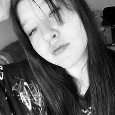 Фотография девушки Варюшка, 18 лет из г. Челябинск