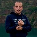 Максим, 33 года