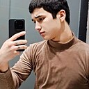 Айюбхон, 20 лет