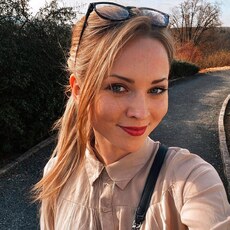 Фотография девушки Алена, 28 лет из г. Томск